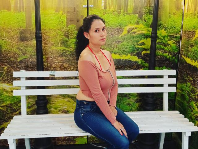 KylieAllen - Sexe cam en vivo - 9879765