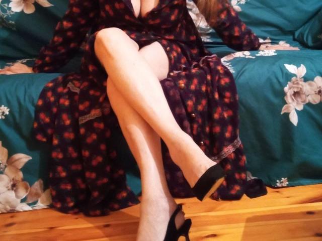 CarlyTreat - Sexe cam en vivo - 9882213