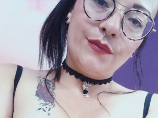 AntonellaCheri - Live porn &amp; sex cam - 9893633