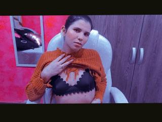 Camgirl ErikaHill