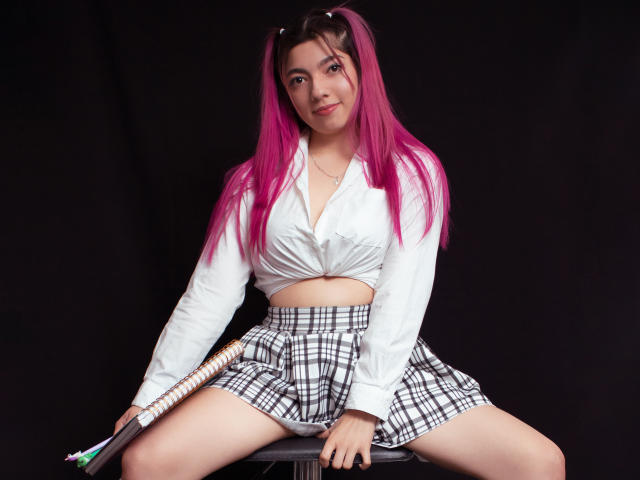 KiaraJonnes - Live sex cam - 9914057