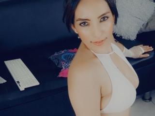 LilianCruz - Live porn &amp; sex cam - 9925021