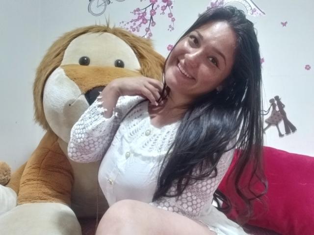 ClarissaDelicieux - Live porn &amp; sex cam - 9934789