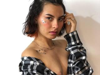 PerlandCatBennett - Live porn &amp; sex cam - 9937569