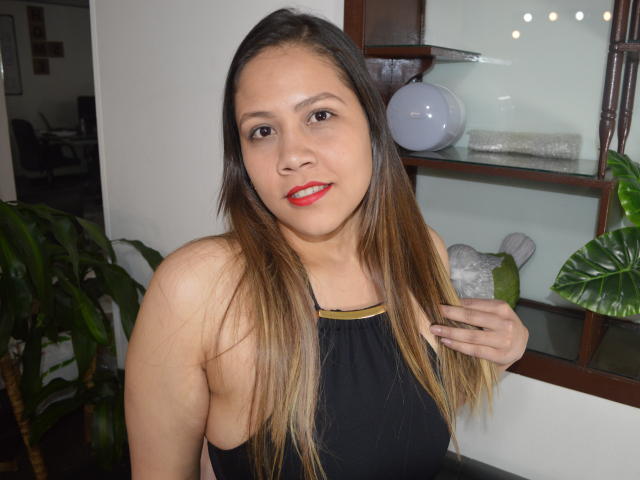 Melanystewart - Live sex cam - 9937729