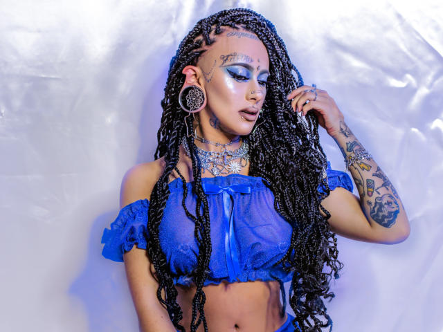 MollyWaxx - Live sex cam - 9945689