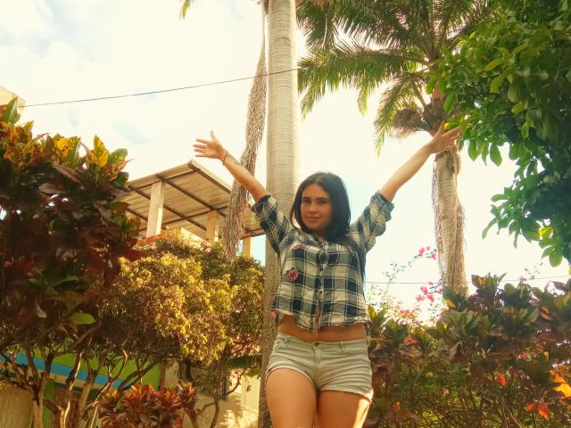 KylieAllen - Sexe cam en vivo - 9947069