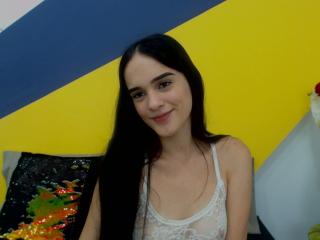 IsabellaHernandeez - Live sex cam - 9949409