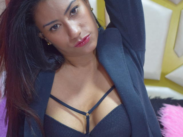 AliisonMiller - Live sexe cam - 9951281