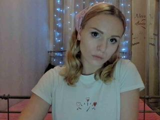 Sensitive - Live sexe cam - 9965378