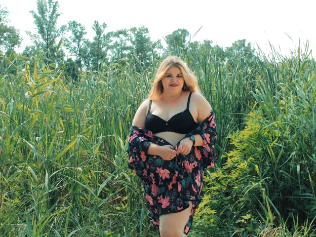 AnnabelLucky - Porno na żywo i seks kamera - 9966278
