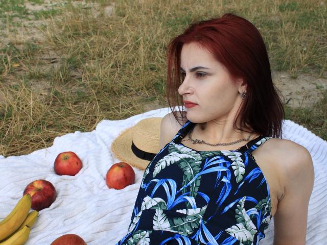 MollyTravis - Sexe cam en vivo - 9966659