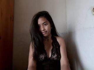 LaBombeSexy - Live sexe cam - 9975959