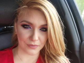 PoisonnBeauty - Live porn & sex cam - 9981807