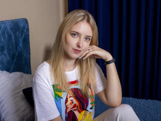 AliceGlade - Live porn &amp; sex cam - 9987427