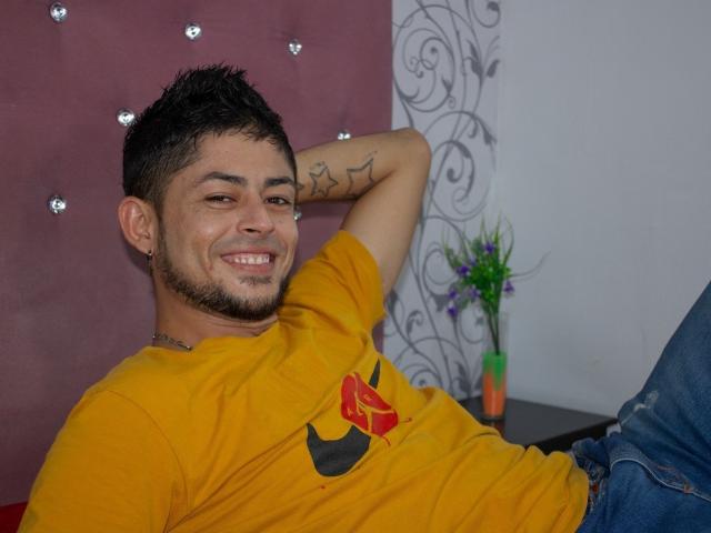 AnthonyHotyBig - Sexe cam en vivo - 9987691