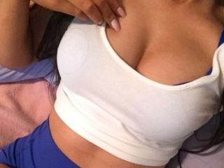ViikiRey - Live sex cam - 9998011