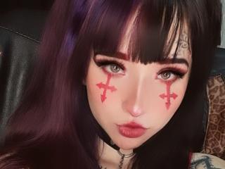 LilyBabeeX - Live Sex Cam - 9999663