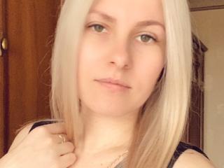 KarinaOneskyblue