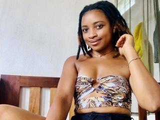 KaylaHazel - Young women - 21 years old