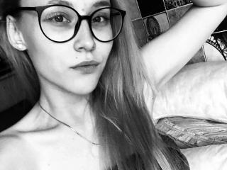 Mollylove-hot