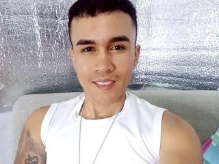 AndresHotX69