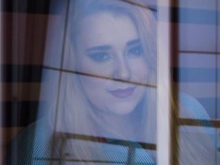 HaileyBLONDE-hot