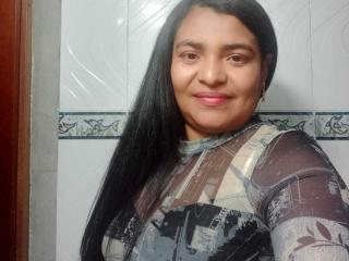 CataleyaGomez