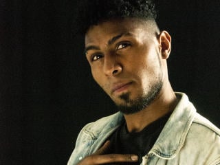 GoldieBlackblack