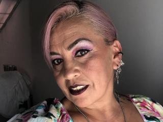 Foto de perfil sexi, da modelo BiancaNastyXX, para um live show webcam muito quente!