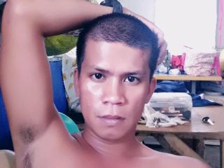 AsianHugox