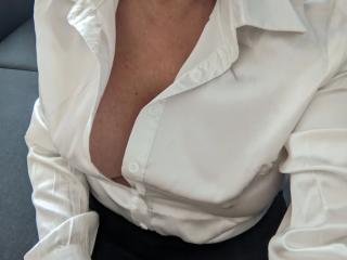 REIFundSEXY-hot