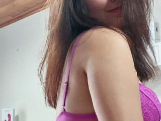 Foto de perfil sexy de la modelo LaFrancaiseJessy, ¡disfruta de un show webcam muy caliente!