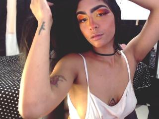 Foto de perfil sexi, da modelo Isamarsex, para um live show webcam muito quente!