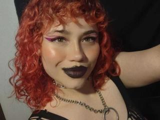 Sexy profilbilde av modellen  MarceWilliams, for et veldig hett live webcam-show!