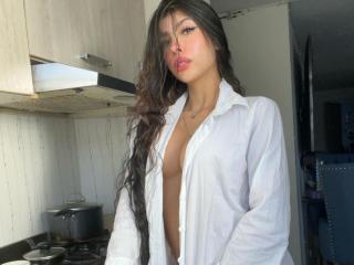 Hình ảnh đại diện sexy của người mẫu NatyJanssen để phục vụ một show webcam trực tuyến vô cùng nóng bỏng!