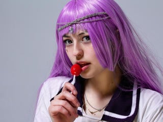Photo de profil sexy du modèle RaisaK, pour un live show webcam très hot !