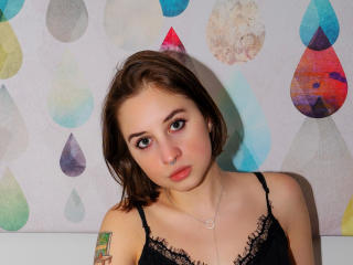LisaGold-hot